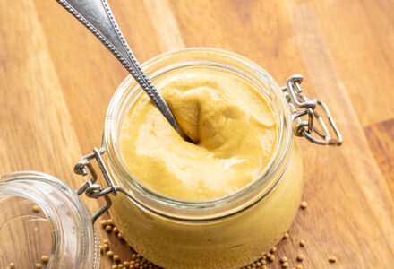 Health benefits of mustard in Los Angeles, CA and Long Beach, CA.